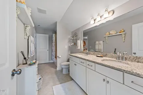 1013 Chelsea Run Lane Apex NC 27502