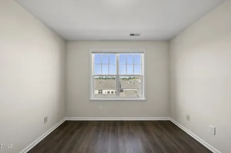 10119 Glen Autumn Road Raleigh NC 27617