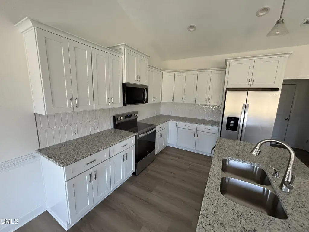 171 Budd Godwin Lane Dunn NC 28334