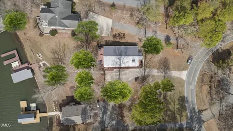 650 Shoreline Drive New London NC 28127