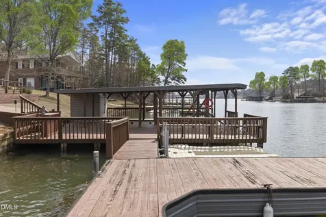 650 Shoreline Drive New London NC 28127