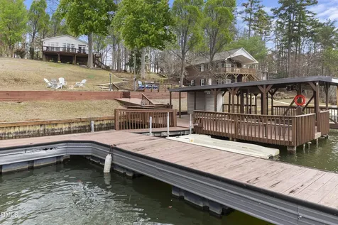 650 Shoreline Drive New London NC 28127