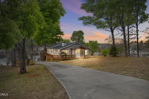 650 Shoreline Drive New London NC 28127