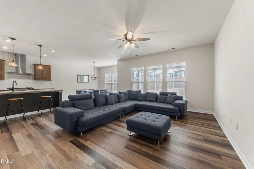 3735 Autumn Creek Drive Fuquay Varina NC 27526