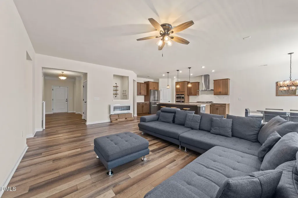 3735 Autumn Creek Drive Fuquay Varina NC 27526