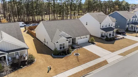 3735 Autumn Creek Drive Fuquay Varina NC 27526