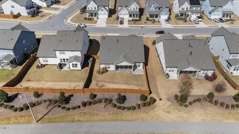 3735 Autumn Creek Drive Fuquay Varina NC 27526