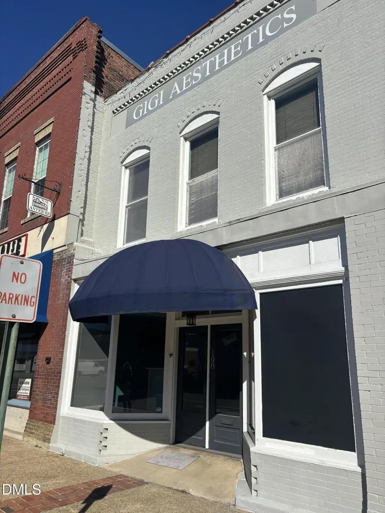 108 W Anderson Street Selma NC 27576