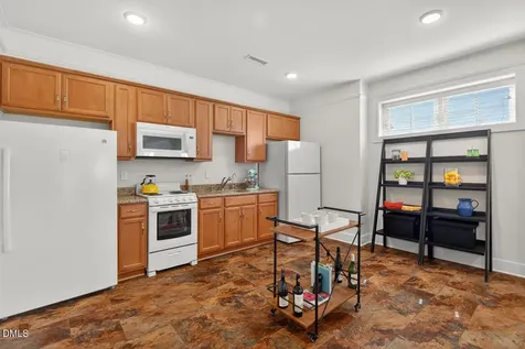 105 Fiori Hill Drive N Hillsborough NC 27278