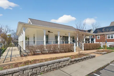 105 Fiori Hill Drive N Hillsborough NC 27278
