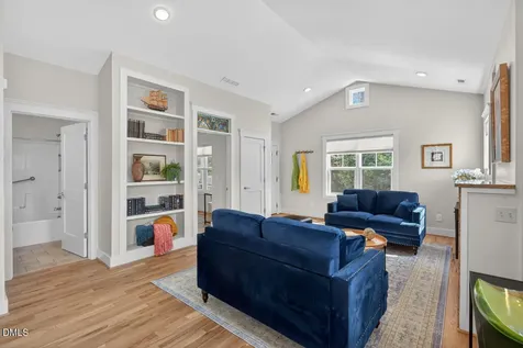 105 Fiori Hill Drive N Hillsborough NC 27278