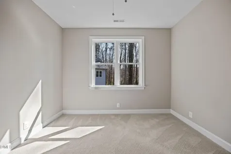 204 Cardinal Court Oxford NC 27565