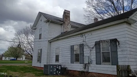 325 N Asheboro Street Liberty NC 27298