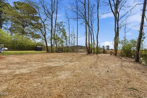 203 Booker Street NW Pikeville NC 27863