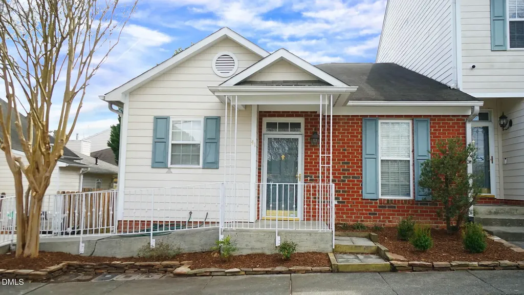 41 Signet Drive Durham NC 27704