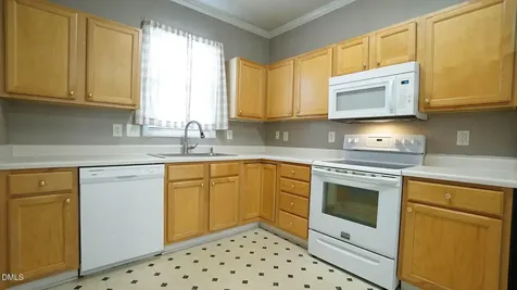 41 Signet Drive Durham NC 27704