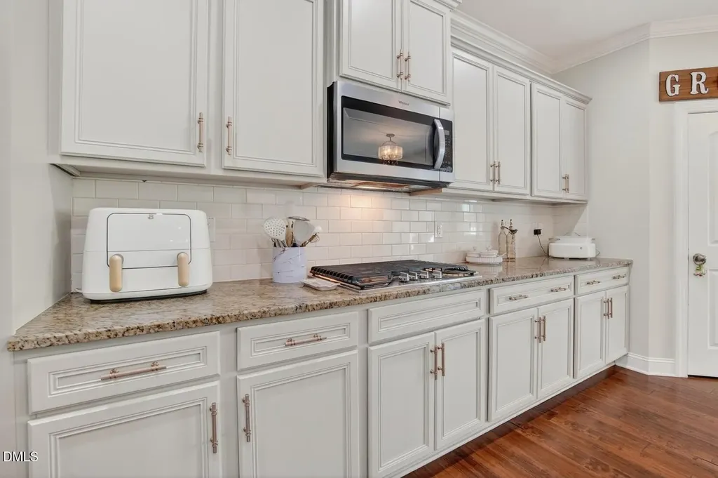 41 Gladwood Way Garner NC 27529
