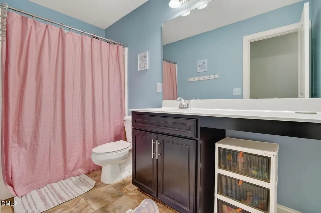 41 Gladwood Way Garner NC 27529