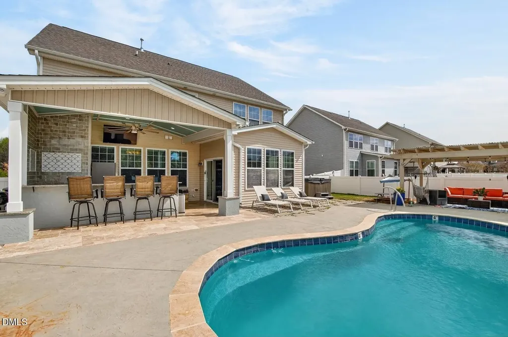 41 Gladwood Way Garner NC 27529