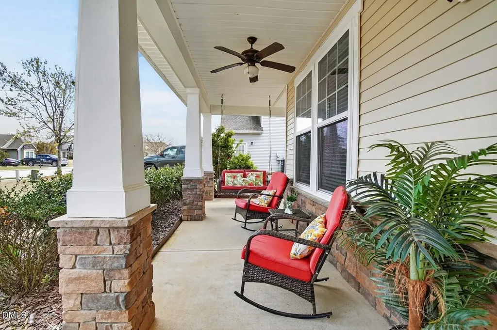 41 Gladwood Way Garner NC 27529