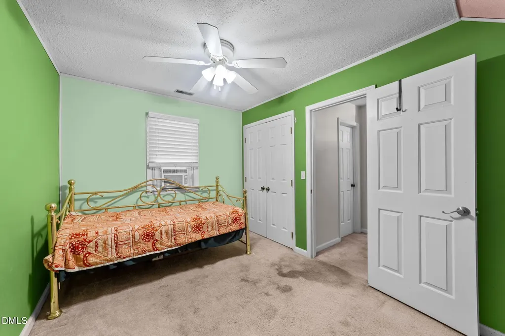 1900 Cedar Court Clayton NC 27520