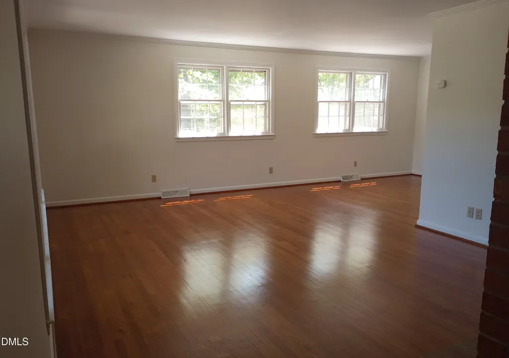 239 Hamilton Road Chapel Hill NC 27517
