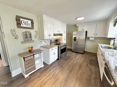 802 Russell Avenue Reidsville NC 27320