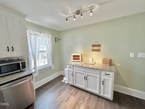 802 Russell Avenue Reidsville NC 27320