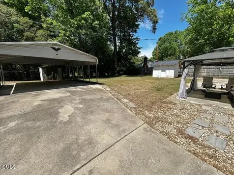 802 Russell Avenue Reidsville NC 27320