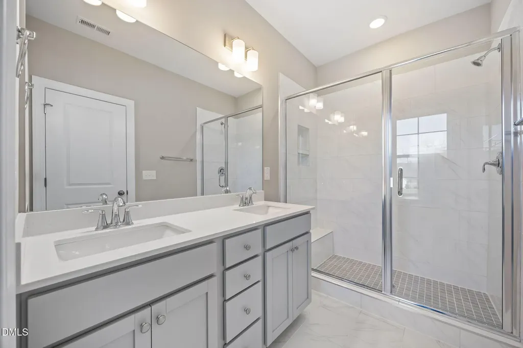 329 Parker Street Garner NC 27529