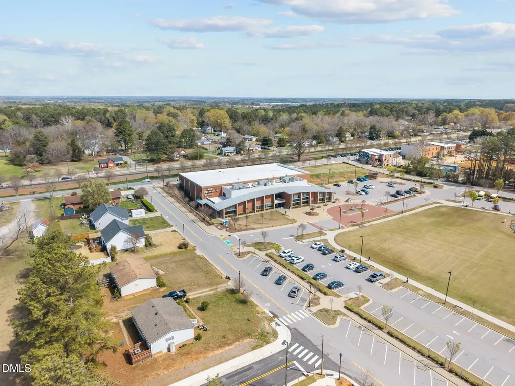329 Parker Street Garner NC 27529