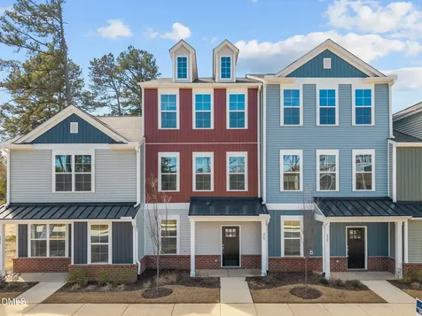329 Parker Street Garner NC 27529