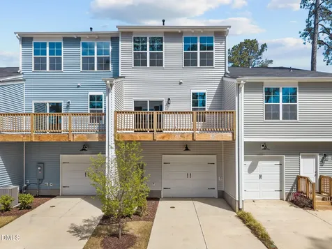 329 Parker Street Garner NC 27529