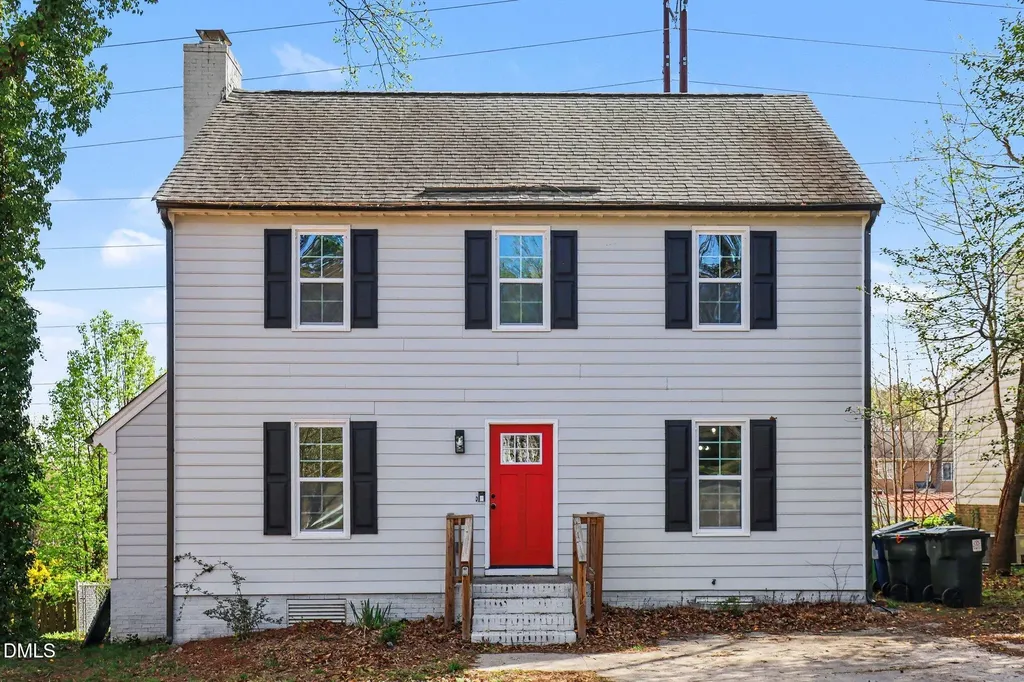 3852 Old Coach Road Raleigh NC 27616