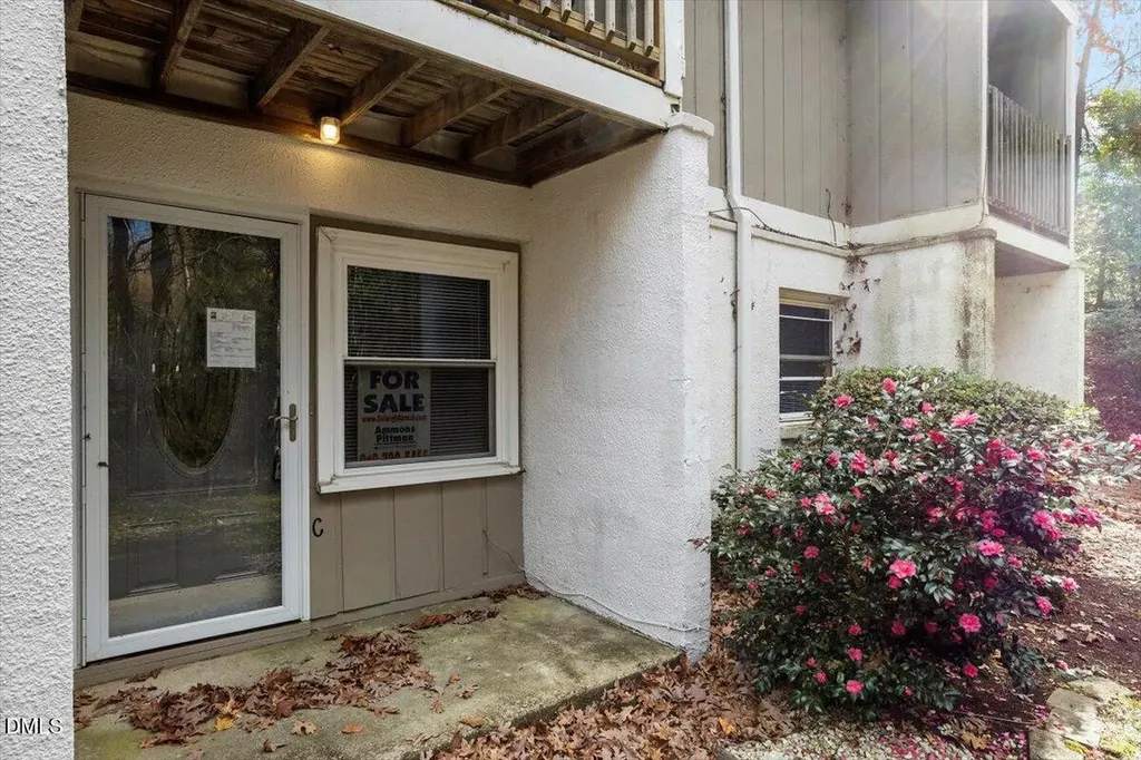 7124 Longstreet Drive Raleigh NC 27615