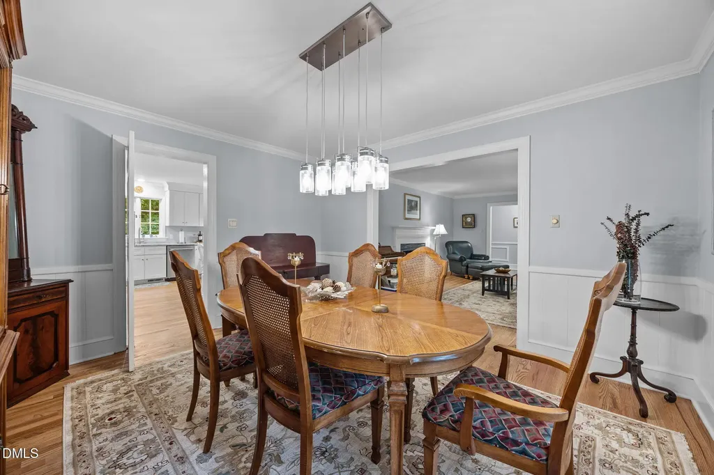 4902 Carteret Drive Raleigh NC 27612