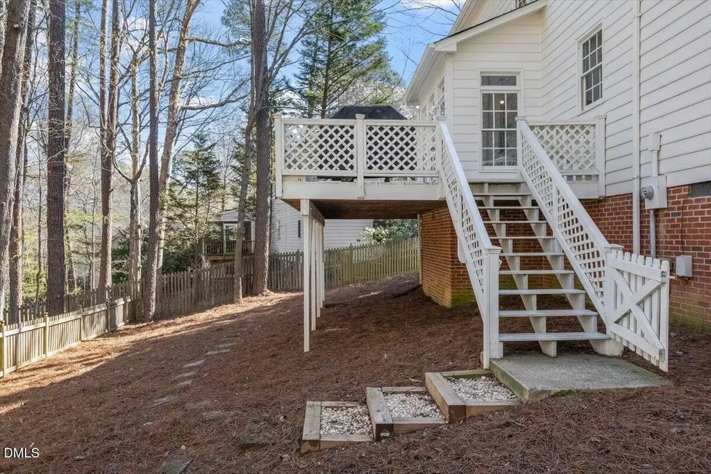 101 Colburn Point Chapel Hill NC 27516
