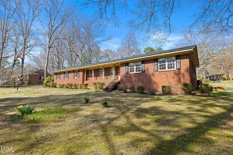 2008 Brookrun Road Henderson NC 27536