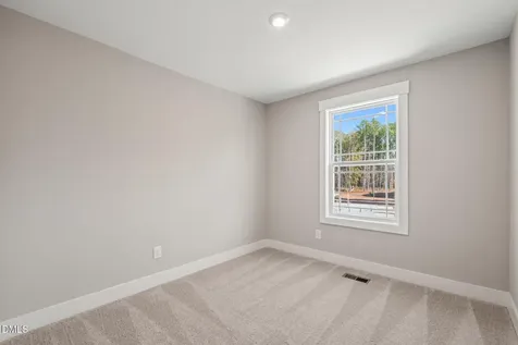 528 Plumleaf Lane Durham NC 27703