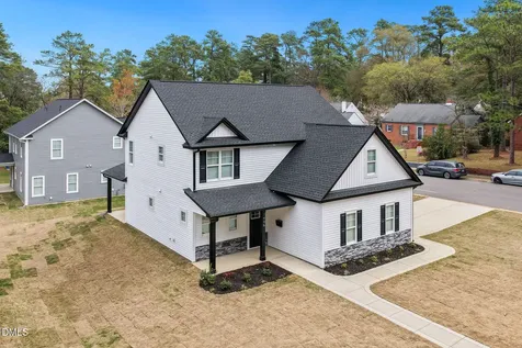 1406 Hilltop Avenue Fayetteville NC 28305