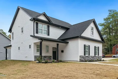 1406 Hilltop Avenue Fayetteville NC 28305