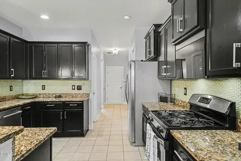 413 Rossendale Drive Hope Mills NC 28348