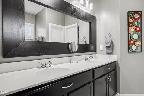 413 Rossendale Drive Hope Mills NC 28348