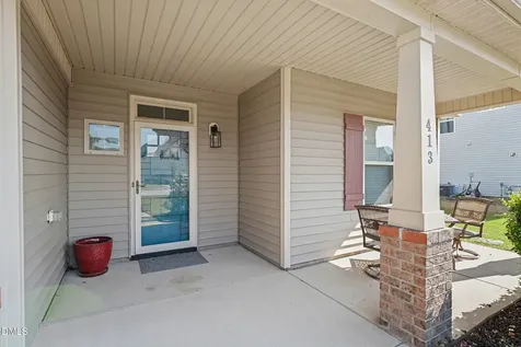 413 Rossendale Drive Hope Mills NC 28348