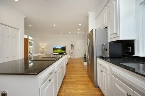 104 Hampshire Place Chapel Hill NC 27516