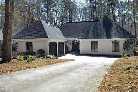 104 Hampshire Place Chapel Hill NC 27516