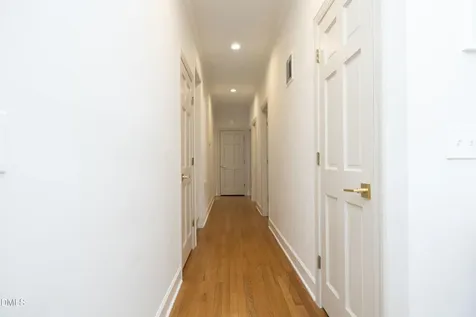 104 Hampshire Place Chapel Hill NC 27516