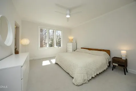 104 Hampshire Place Chapel Hill NC 27516