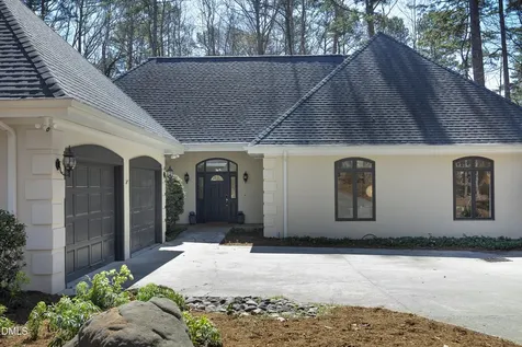 104 Hampshire Place Chapel Hill NC 27516