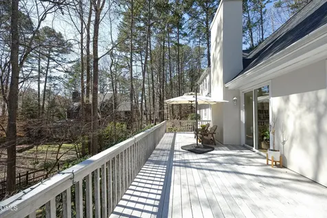 104 Hampshire Place Chapel Hill NC 27516